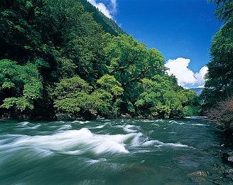 《街机档案2：山脊赛车》首发将同步登陆PS5平台